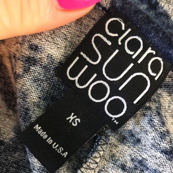 Clara Sun Woo Top Short Sleeves Swirls of Blue Size XS - Picture 7 of 8